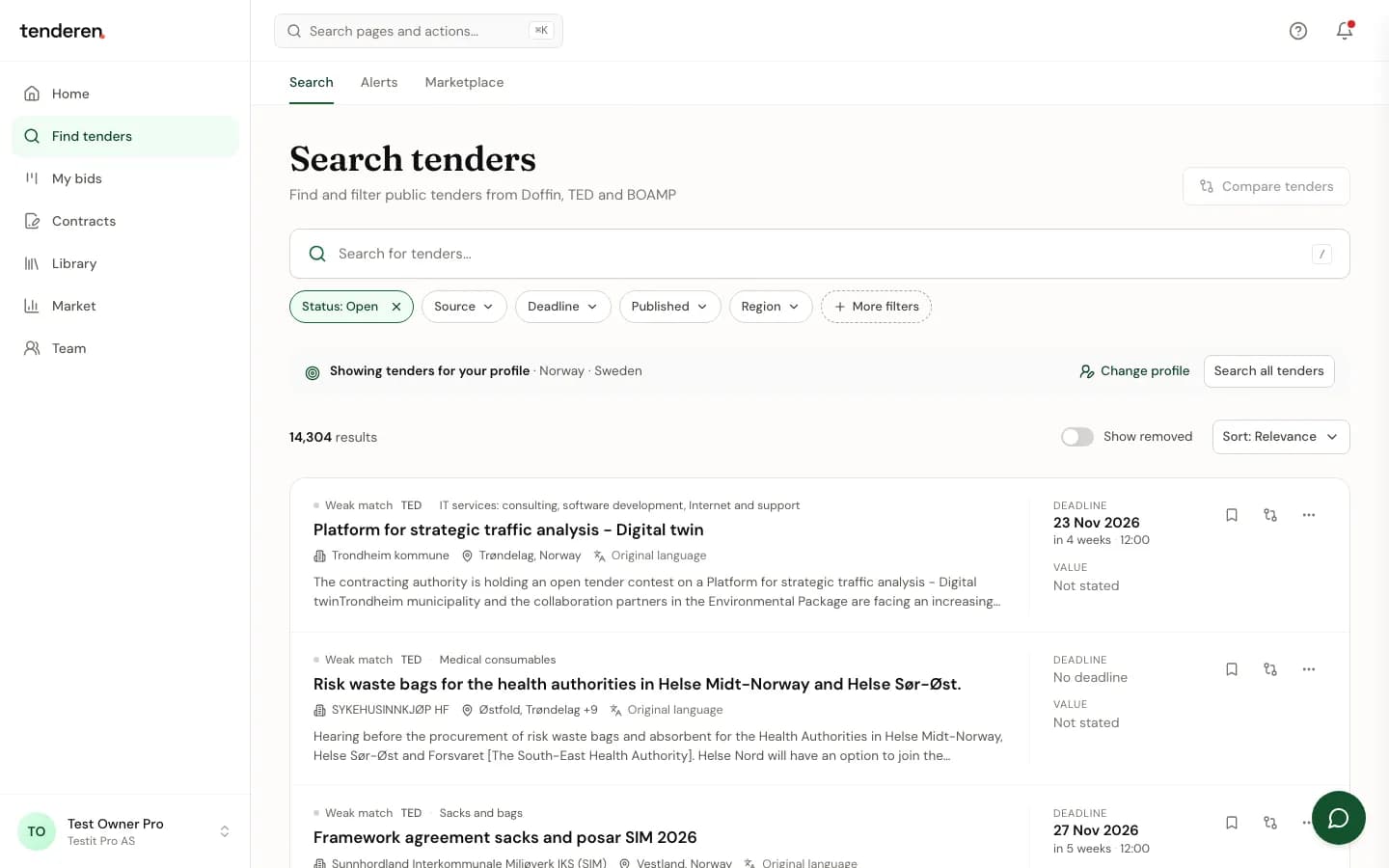 Tenderen's tender search with filter buttons and a list of open tenders